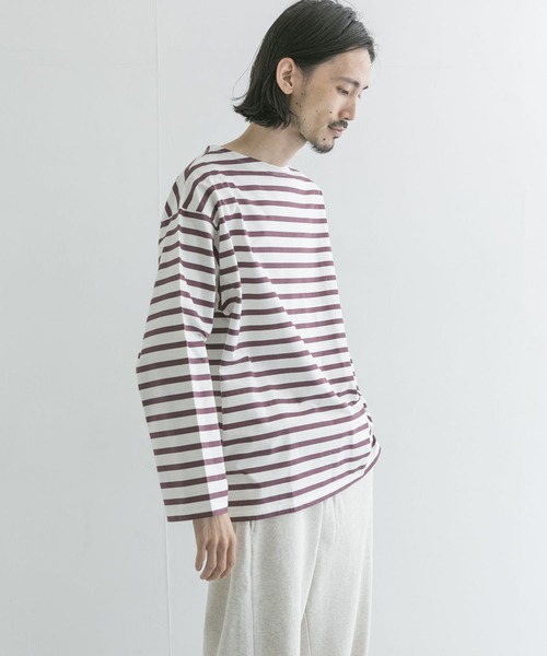 URBAN RESEARCH（アーバンリサーチ）の「ボートネックボーダーロングスリーブ（Tシャツ/カットソー・メンズ・グリーン系その他/ブルー系その他/パープル系その他/レッド系その他・MEDIUM/LARGE）」の4枚目の写真
