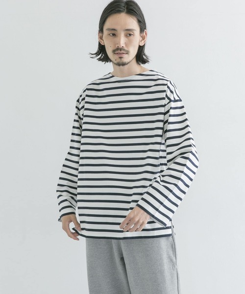 URBAN RESEARCH（アーバンリサーチ）の「ボートネックボーダーロングスリーブ（Tシャツ/カットソー・メンズ・グリーン系その他/ブルー系その他/パープル系その他/レッド系その他・MEDIUM/LARGE）」の9枚目の写真