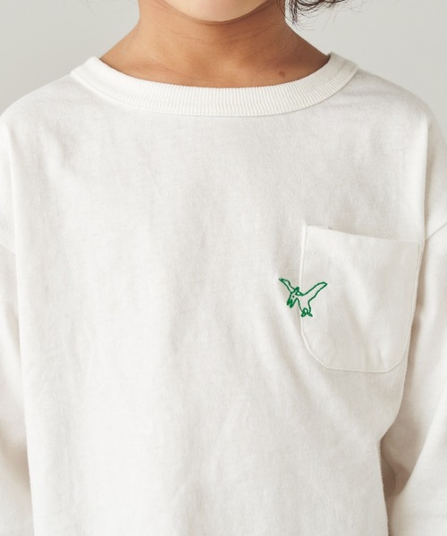&yam(アンドヤム)の「恐竜刺繍ポケットロンT【親子お揃い/リンクコーデ】(Tシャツ/カットソー・キッズ・ブラック/ホワイト/ベージュ・150-160cm/120-130cm/130-140cm/140-150cm/110-120cm)」の10枚目の写真