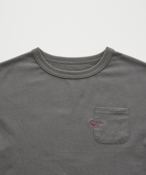 &yam(アンドヤム)の「恐竜刺繍ポケットロンT【親子お揃い/リンクコーデ】(Tシャツ/カットソー・キッズ・ブラック/ホワイト/ベージュ・150-160cm/120-130cm/130-140cm/140-150cm/110-120cm)」の14枚目の写真
