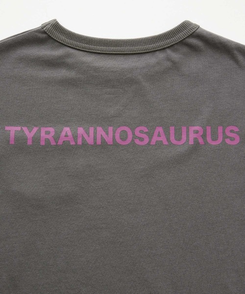 &yam(アンドヤム)の「恐竜刺繍ポケットロンT【親子お揃い/リンクコーデ】(Tシャツ/カットソー・キッズ・ブラック/ホワイト/ベージュ・150-160cm/120-130cm/130-140cm/140-150cm/110-120cm)」の15枚目の写真