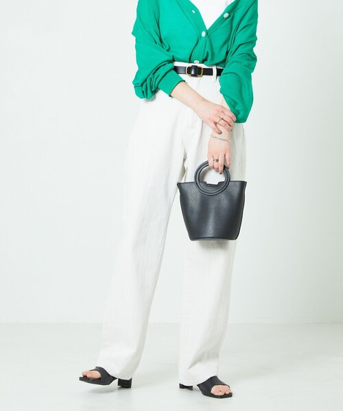 FREAK'S STORE（フリークスストア）の「【WEB限定】ハイウエストデニム（デニムパンツ・レディース・ブラック/チャコール/ナチュラル/ブルー/ネイビー・24/26/27/25）」の4枚目の写真