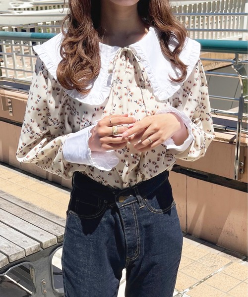 apres jour(アプレジュール)の「フリル花柄ブラウス【ZOZOTOWN限定アイテム】(シャツ/ブラウス・レディース・アイボリー/ブラック・フリー/X-LARGE)」の11枚目の写真
