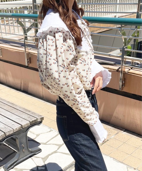 apres jour(アプレジュール)の「フリル花柄ブラウス【ZOZOTOWN限定アイテム】(シャツ/ブラウス・レディース・アイボリー/ブラック・フリー/X-LARGE)」の6枚目の写真