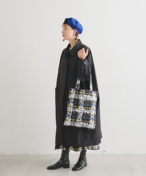 manana suerte（マニャーナスエルテ）の「オリジナルプリントトートバッグ（トートバッグ・レディース・レッド/ブラック×ブルー・FREE）」の21枚目の写真