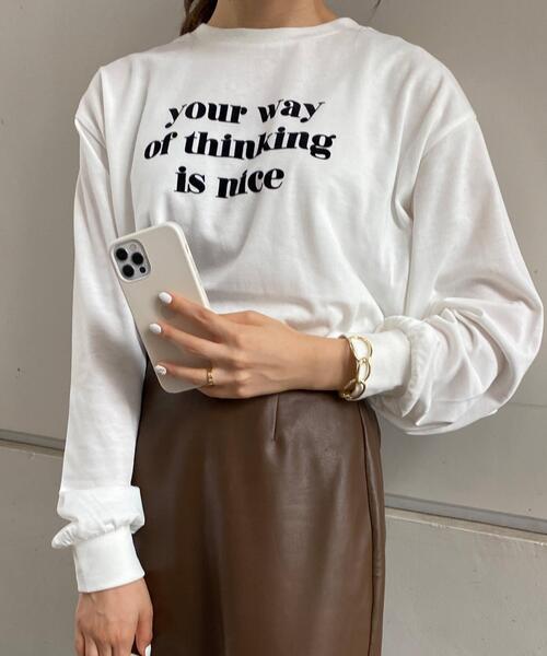 INGNI（イング）の「シンプルロゴロングTシャツ（Tシャツ/カットソー・レディース・ホワイト系4/ブラック×ホワイト/ブラウン系6/ホワイト×ブラック/ブラウン・M）」の2枚目の写真