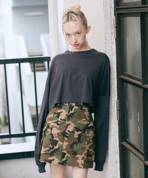 X-girl（エックスガール）の「BOX LOGO WIDE L/S TEE（Tシャツ/カットソー・レディース・ホワイト/チャコール/ライトパープル・S/M）」の3枚目の写真