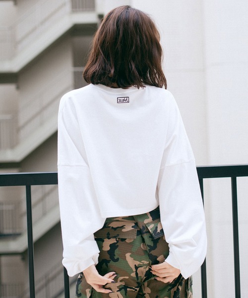 X-girl（エックスガール）の「BOX LOGO WIDE L/S TEE（Tシャツ/カットソー・レディース・ホワイト/チャコール/ライトパープル・S/M）」の8枚目の写真