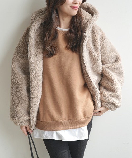 Futier land（フューティアランド）の「BIGボアブルゾン（ブルゾン・レディース・ネイビー/グリーン/ベージュ系その他・FREE）」の2枚目の写真