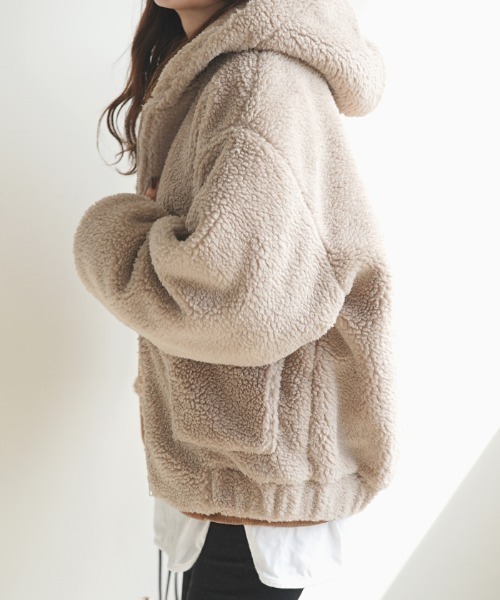 Futier land（フューティアランド）の「BIGボアブルゾン（ブルゾン・レディース・ネイビー/グリーン/ベージュ系その他・FREE）」の4枚目の写真