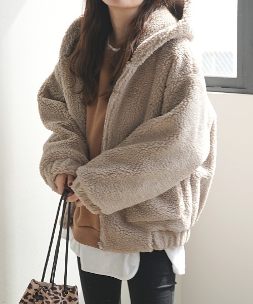 Futier land（フューティアランド）の「BIGボアブルゾン（ブルゾン・レディース・ネイビー/グリーン/ベージュ系その他・FREE）」の6枚目の写真