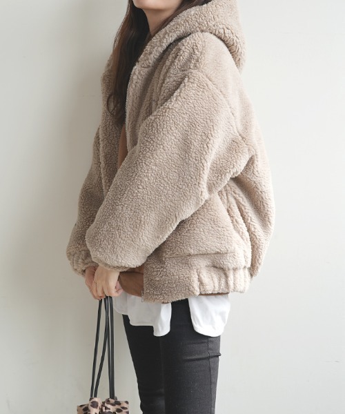 Futier land（フューティアランド）の「BIGボアブルゾン（ブルゾン・レディース・ネイビー/グリーン/ベージュ系その他・FREE）」の8枚目の写真