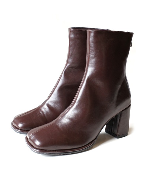 AmiAmi（アミアミ）の「ワイドスクエアトゥミドル丈ブーツ（ブーツ・レディース・ブラック/ダークブラウン/アイボリー・L/LL/M/S）」の22枚目の写真