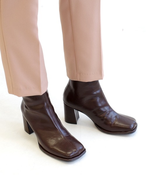AmiAmi（アミアミ）の「ワイドスクエアトゥミドル丈ブーツ（ブーツ・レディース・ブラック/ダークブラウン/アイボリー・L/LL/M/S）」の13枚目の写真
