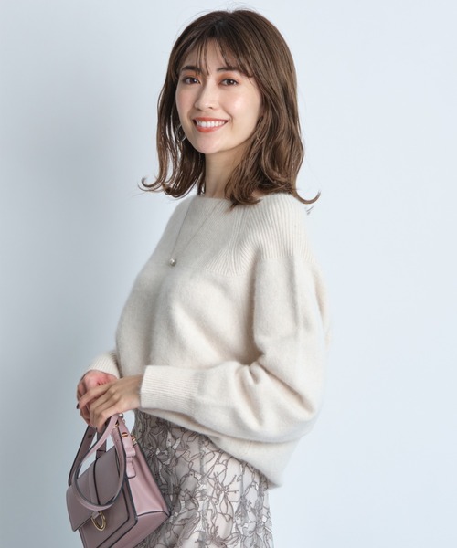 Apuweiser-riche（アプワイザーリッシェ）の「ＮＥＷふわふわオフネックニット（ニット/セーター・レディース・ライトグレー/オフホワイト/ピンクベージュ/ボルドー/ライトイエロー・2）」の10枚目の写真