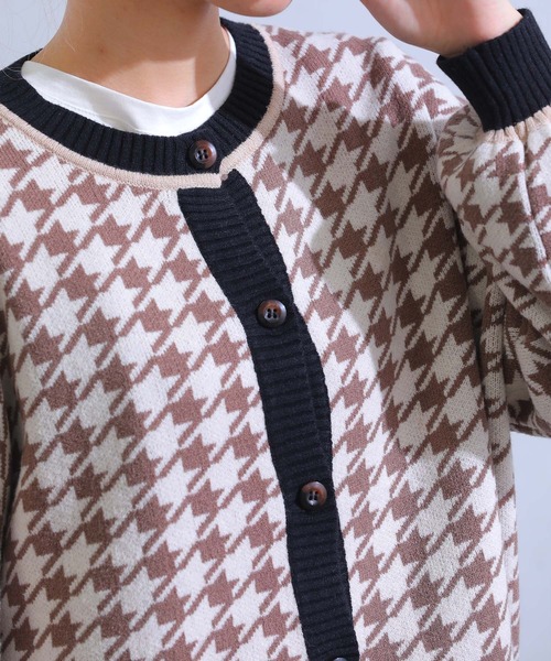 sara&cake(サラアンドケイク)の「ハウンドトゥース柄ジャガードニットカーディガン(カーディガン/ボレロ・レディース・グリーン/アイボリー・FREE)」の5枚目の写真