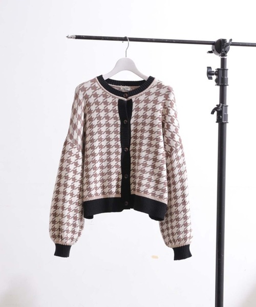 sara&cake(サラアンドケイク)の「ハウンドトゥース柄ジャガードニットカーディガン(カーディガン/ボレロ・レディース・グリーン/アイボリー・FREE)」の9枚目の写真