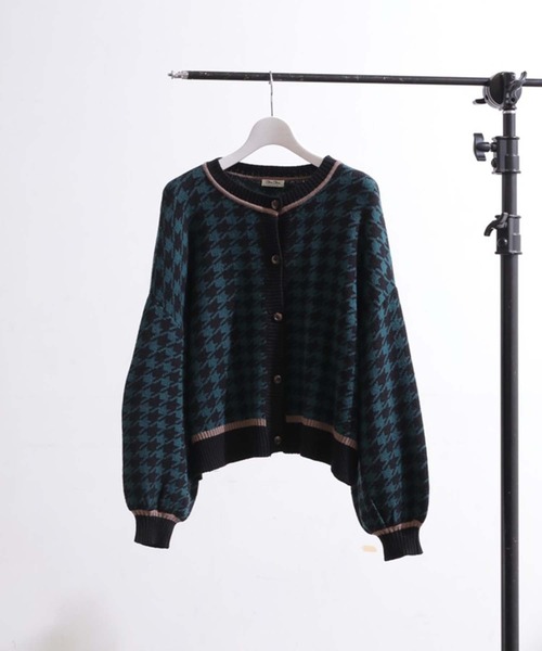 sara&cake(サラアンドケイク)の「ハウンドトゥース柄ジャガードニットカーディガン(カーディガン/ボレロ・レディース・グリーン/アイボリー・FREE)」の13枚目の写真