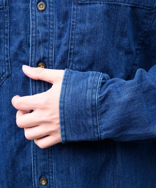 Carhartt（カーハート）の「Carhartt デニム長袖シャツ（シャツ/ブラウス・メンズ・その他1・SMALL/MEDIUM/LARGE/X-LARGE）」の9枚目の写真