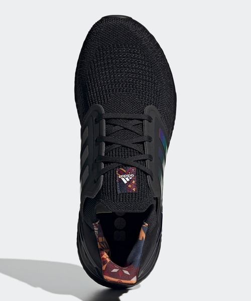 adidas（アディダス）の「ウルトラブースト 20 CNY [ULTRABOOST 20 CNY] アディダス（スニーカー・メンズ・ブラック×ブラック・25.5cm/26.5cm/27.5cm/28.5cm/25.0cm/26.0cm/27.0cm/28.0cm/29.0cm/24.5cm）」の4枚目の写真