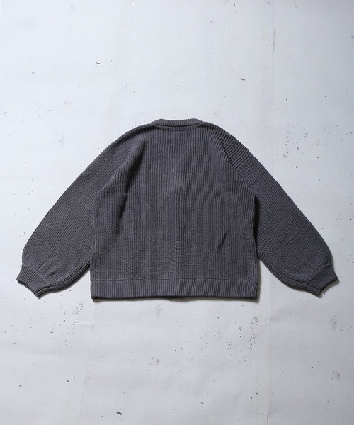 SPINNS（スピンズ）の「ドロップショルダー 畦編みルーズカーディガン（カーディガン/ボレロ・メンズ・アイボリー/グリーン/サックスブルー/チャコール・M/L）」の21枚目の写真