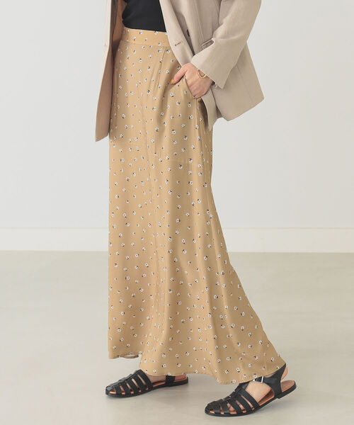 B:MING by BEAMS（ビーミングバイビームス）の「B:MING by BEAMS / レトロ フラワープリント ロングスカート 22SS（スカート・レディース・レッド系/ベージュ系/ブルー系・SMALL/MEDIUM）」の22枚目の写真