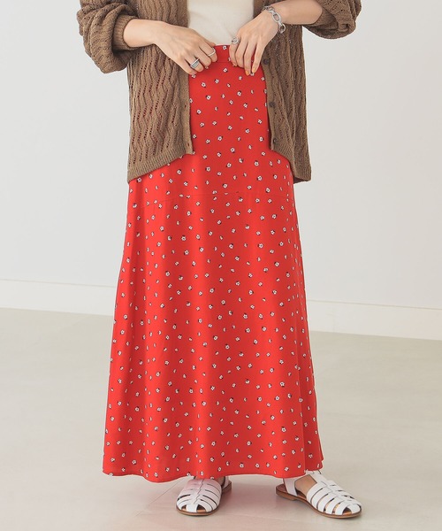 B:MING by BEAMS（ビーミングバイビームス）の「B:MING by BEAMS / レトロ フラワープリント ロングスカート 22SS（スカート・レディース・レッド系/ベージュ系/ブルー系・SMALL/MEDIUM）」の21枚目の写真