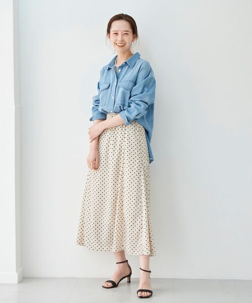 le.coeur blanc（ルクールブラン）の「TAKEデニムオーバーシャツ（シャツ/ブラウス・レディース・サックスブルー/ブルー・38）」の12枚目の写真