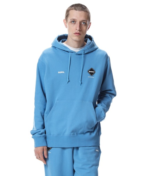 F.C.Real Bristol(エフシーレアルブリストル)の「LOGO APPLIQUE PULLOVER SWEAT HOODIE(パーカー・メンズ・ブラック/ブルー/ベージュ/グリーン・LARGE/X-LARGE/MEDIUM/SMALL)」の18枚目の写真
