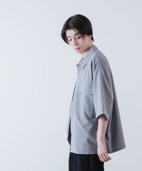 WEGO(ウィゴー)の「WEGO/イージーケアフラップポケット半袖シャツ(シャツ/ブラウス・メンズ・ブラック/ブルー系その他/ライトグレー・LARGE/MEDIUM)」の5枚目の写真