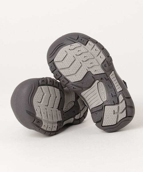 KEEN(キーン)の「VENICE H2 / ベニス エイチツー / キッズ サンダル(サンダル・キッズ・ネイビー・15cm/16cm/17cm/18cm/18.5cm/19.5cm)」の3枚目の写真