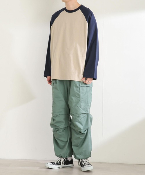 SENSE OF PLACE by URBAN RESEARCH（センスオブプレイスバイアーバンリサーチ）の「『ユニセックス』エクストラルーズラグランスリーブTシャツ（Tシャツ/カットソー・メンズ・ブラック/グリーン/ネイビー・MEDIUM/LARGE）」の7枚目の写真