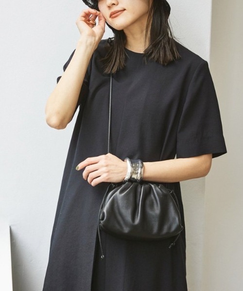 TODAYFUL(トゥデイフル)の「TODAYFUL(トゥデイフル) "Halfsleeve Tuck Dress"ハーフスリーブタックドレス/12110332(ワンピース・レディース・ブラック/ナチュラル・38/36)」の9枚目の写真
