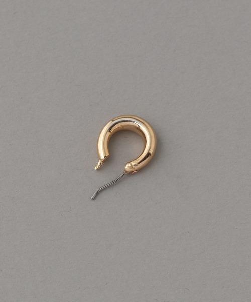 A part by（アパートバイ）の「フープピアス　280494（ピアス（両耳用）・レディース・シルバー/ゴールド・FREE）」の6枚目の写真