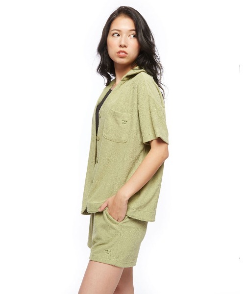 BILLABONG(ビラボン)の「BILLABONG レディース 【FOR SAND AND WATER】 PILE TOWEL S/SLV SHRTS 【2022年春夏モデル】/ビラボン(シャツ/ブラウス・レディース・ライトブルー/オリーブ/オレンジ・MEDIUM/LARGE)」の4枚目の写真
