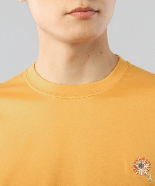 TAKEO KIKUCHI(タケオキクチ)の「◆デイジー フラワーモチーフ プリント Tシャツ(Tシャツ/カットソー・メンズ・ホワイト/ダークネイビー/ダークオレンジ/ブラック・02/03/04)」の12枚目の写真