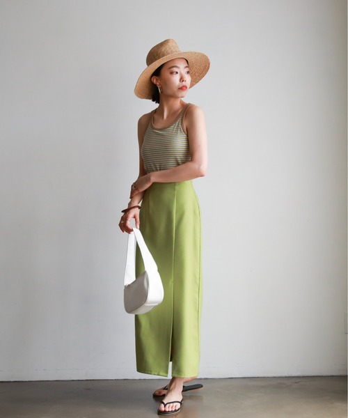 feepur（フェピュール）の「カップ付きリンガータンク（タンクトップ・レディース・ブラック/オフホワイト/ピンク/ブルー/ホワイト×ブラック・MEDIUM）」の6枚目の写真