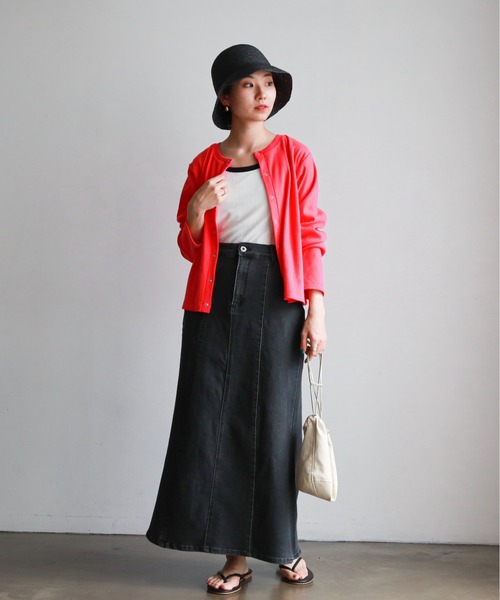 feepur（フェピュール）の「カップ付きリンガータンク（タンクトップ・レディース・ブラック/オフホワイト/ピンク/ブルー/ホワイト×ブラック・MEDIUM）」の17枚目の写真