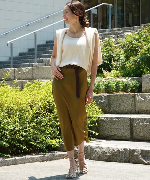 Banana Republic（バナナリパブリック）の「カシミヤ キャミソール（キャミソール・レディース・イエロー・XS/S/M/L）」の4枚目の写真