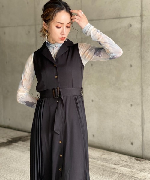 deux amour（ドゥーザムール）の「サイドプリーツ開襟シャツワンピース（シャツワンピース・レディース・グレー/アイボリー/モカ/ダークブラック/グレイッシュブルー/ベージュ/ブラック/ホワイト・MEDIUM）」の16枚目の写真