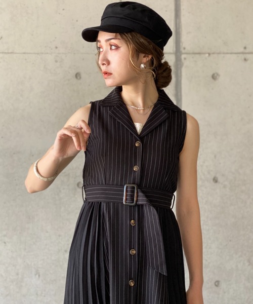 deux amour（ドゥーザムール）の「サイドプリーツ開襟シャツワンピース（シャツワンピース・レディース・グレー/アイボリー/モカ/ダークブラック/グレイッシュブルー/ベージュ/ブラック/ホワイト・MEDIUM）」の18枚目の写真