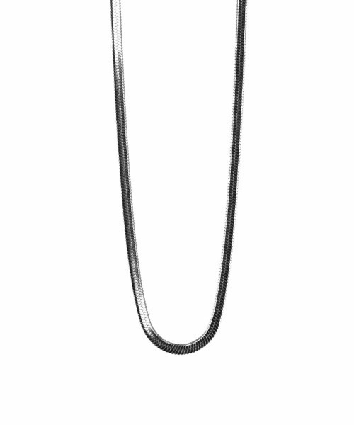 LHME（エルエイチエムイー）の「LHME スネークチェーンネックレス/サージカルステンレス316L（金属アレルギー対応）（ネックレス・レディース・シルバー/ゴールド・40cm/45cm/50cm）」の3枚目の写真