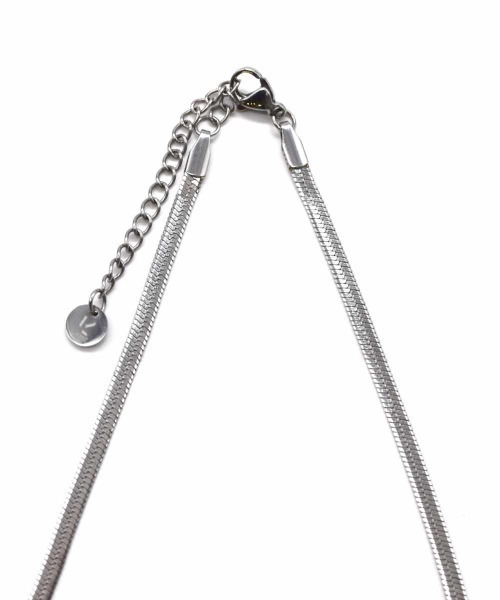 LHME（エルエイチエムイー）の「LHME スネークチェーンネックレス/サージカルステンレス316L（金属アレルギー対応）（ネックレス・レディース・シルバー/ゴールド・40cm/45cm/50cm）」の6枚目の写真