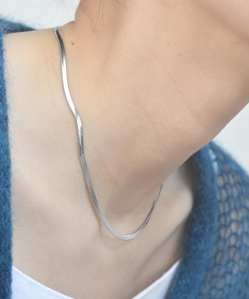 LHME（エルエイチエムイー）の「LHME スネークチェーンネックレス/サージカルステンレス316L（金属アレルギー対応）（ネックレス・レディース・シルバー/ゴールド・40cm/45cm/50cm）」の18枚目の写真