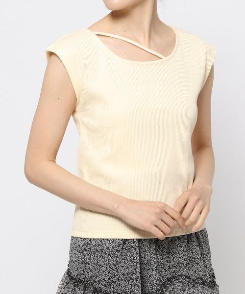 mysty woman(ミスティウーマン)の「ストリング2WAYプルオーバー 352406(Tシャツ/カットソー・レディース・ブラック/オフホワイト/イエロー・FREE)」の20枚目の写真