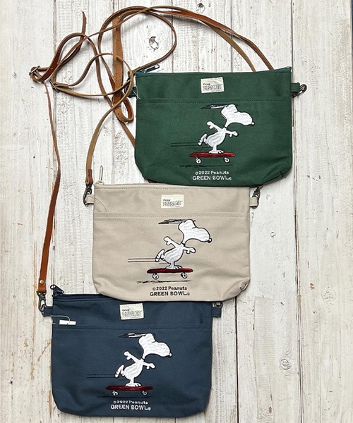 SNOOPY×OLD BETTY'S（スヌーピーカケルオールドベティーズ）の「スヌーピー【SNOOPY】Canvas Sacoche Bag/スヌーピーサコッシュバッグ（ショルダーバッグ・レディース・グリーン系その他2/ベージュ/ブルー系その他2/ベージュ系その他2/ダークブルー/ダークグリーン・FREE）」の17枚目の写真