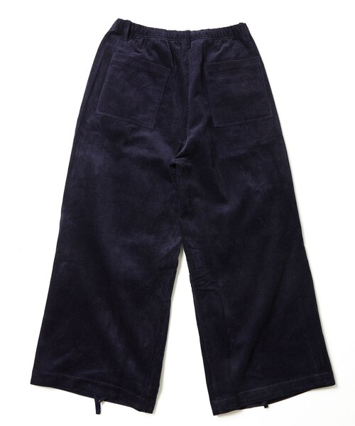 FREAK'S STORE（フリークスストア）の「WEB限定 ワイドシルエット コーデュロイパンツ/イージーパンツ（その他パンツ・メンズ・ネイビー/ブラウン/ブラック/オリーブ・MEDIUM/SMALL/LARGE）」の12枚目の写真