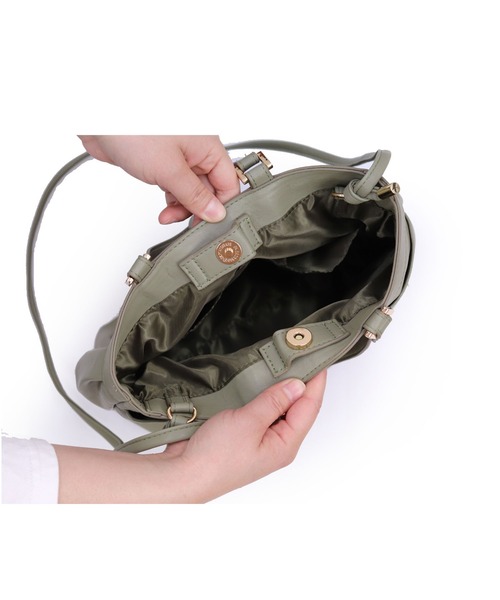 MIAN （ミアン）の「フリル2wayトートバッグ（トートバッグ・レディース・セージグリーン/グレイッシュベージュ/ブラウン/ブラック・FREE）」の19枚目の写真