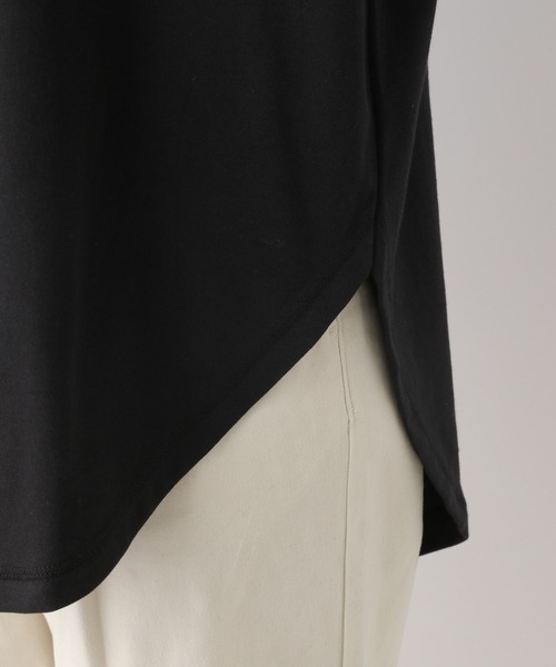 LEPSIM（レプシィム）の「スソラウンドハイネックプルオーバー　157279（Tシャツ/カットソー・レディース・ラベンダー/オフホワイト/ブラック・FREE）」の7枚目の写真