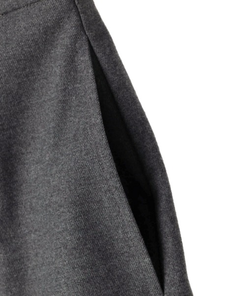 ALEXIA STAM（アリシアスタン）の「Two Tuck Wide Pants /ツータックワイドパンツ（その他パンツ・レディース・ベージュ/グレー・S/M）」の15枚目の写真